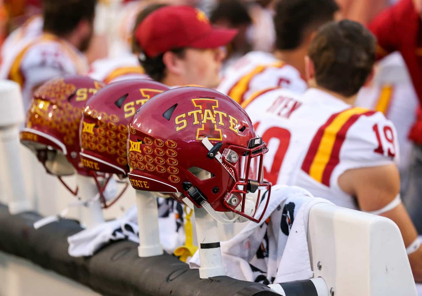 Oklahoma State Cowboys vs Iowa State Cyclones